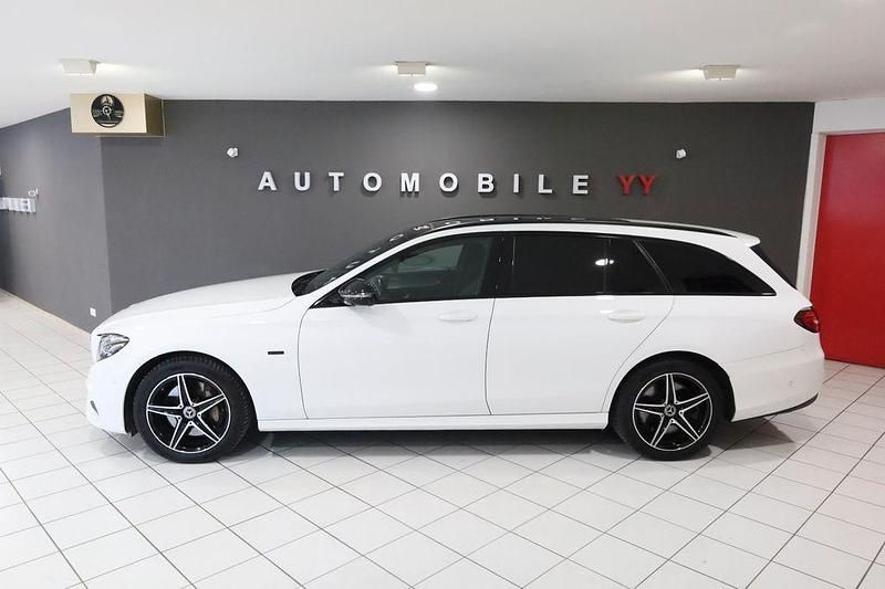 Gebraucht Mercedes E300 AMG line 194 PS (142 kW) 2019 Weiß Limousine