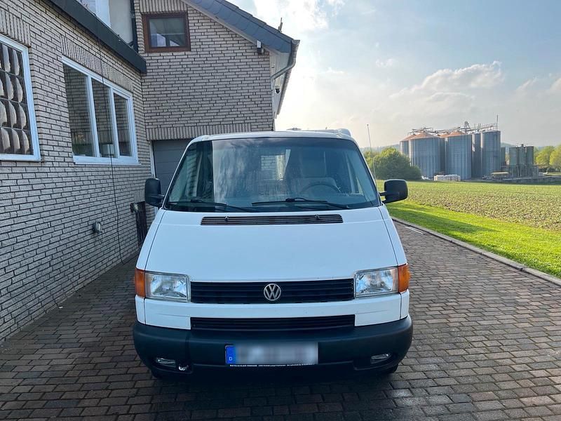 Weiß Gebraucht 1999 VW T4 Van | 4.999 € (Guter Preis) - Bild 1/4
