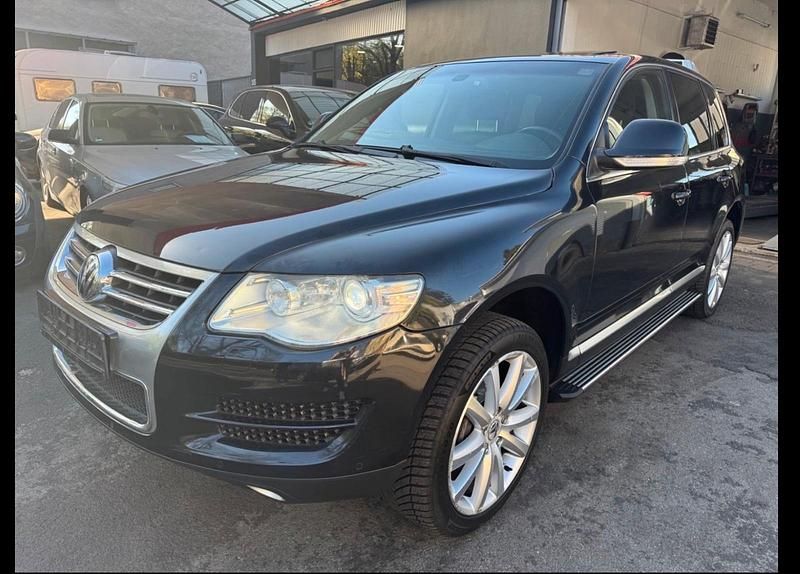 Schwarz Gebraucht 2009 VW Touareg SUV | 8.100 € (Fairer Preis) - Bild 1/4
