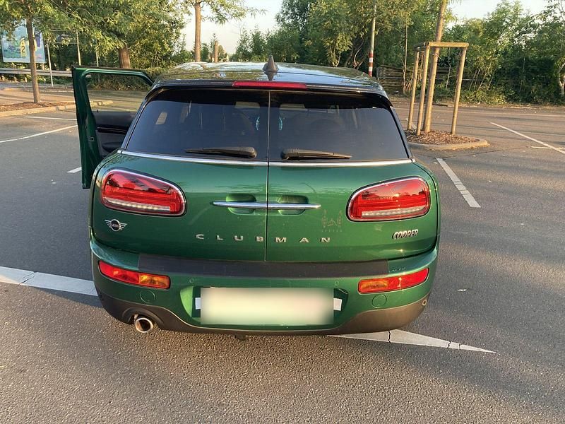 Gebraucht Mini Cooper Classic 136 PS (100 kW) 2022 Grün Kleinwagen