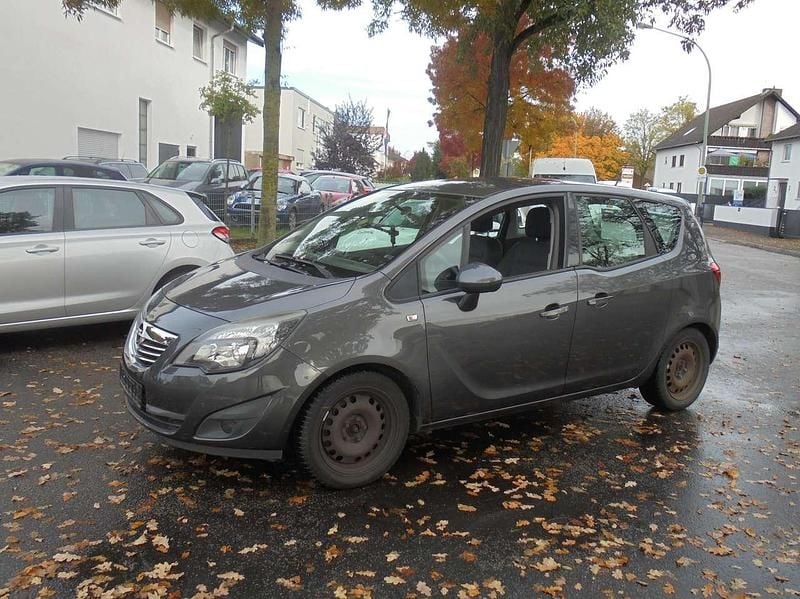 Gebraucht Opel Meriva Color Edition 120 PS (88 kW) 2012 Grau Van / Kleinbus