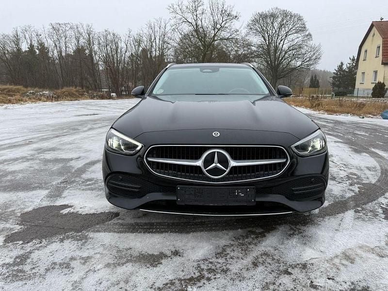 Schwarz Gebraucht 2023 Mercedes C220 Kombi | 24.899 € (Superpreis) - Bild 1/4