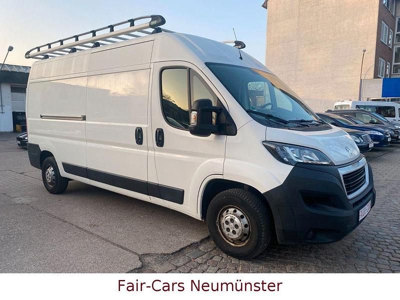 Gebraucht Peugeot Boxer Avantage 131 PS (96 kW) 2019 Weiß Van