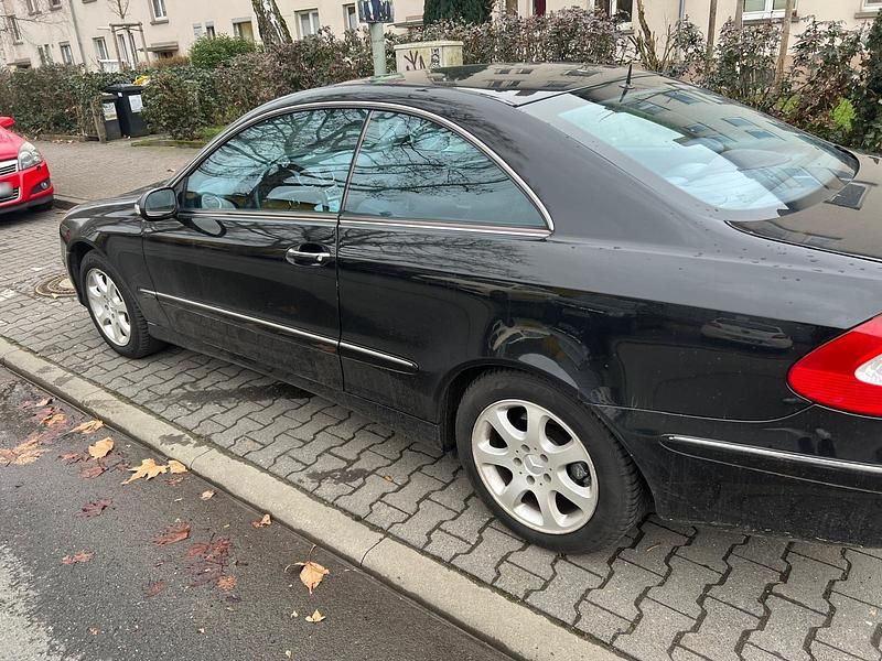 Gebraucht Mercedes CLK320 2004 Schwarz Coupé
