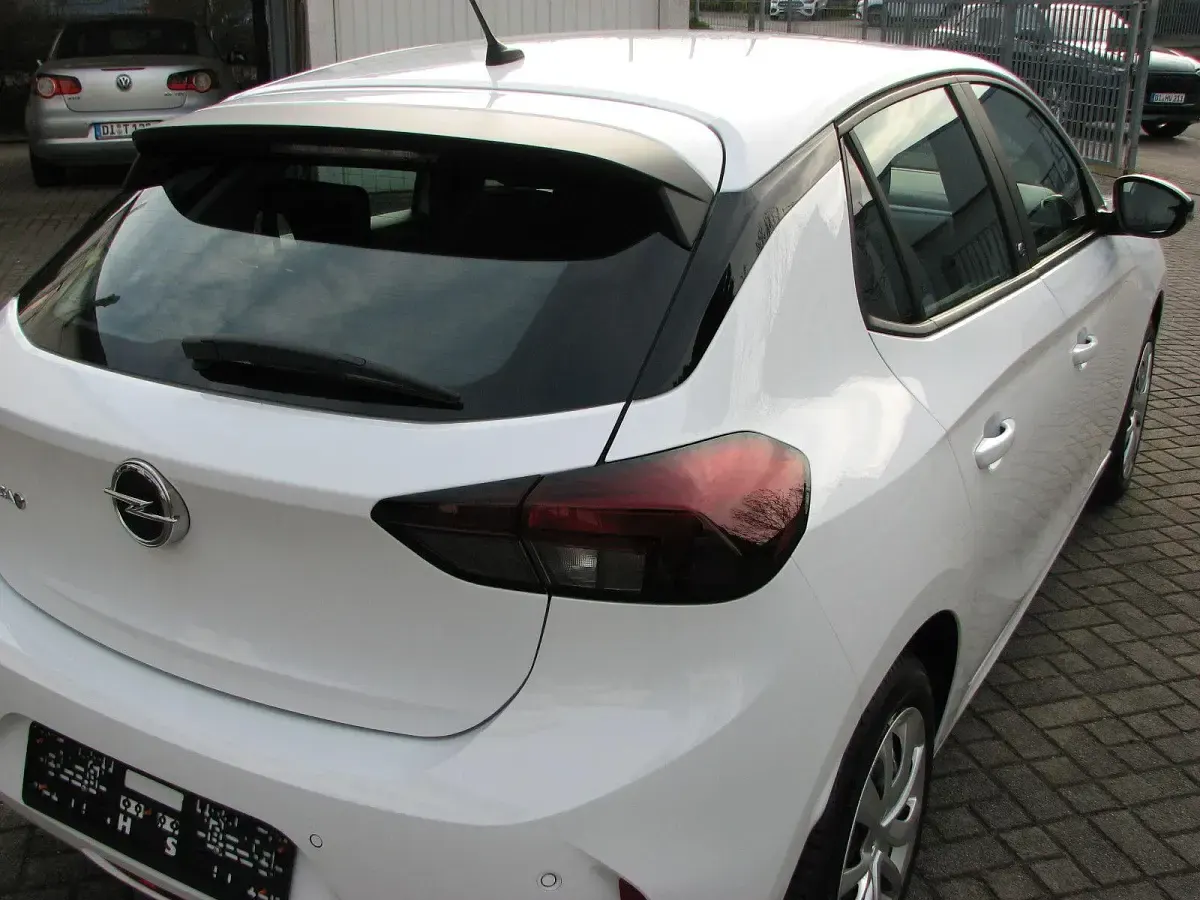 Usata Opel Corsa-e Edition 100 kW (136 CV) 2022 Bianco Utilitaria