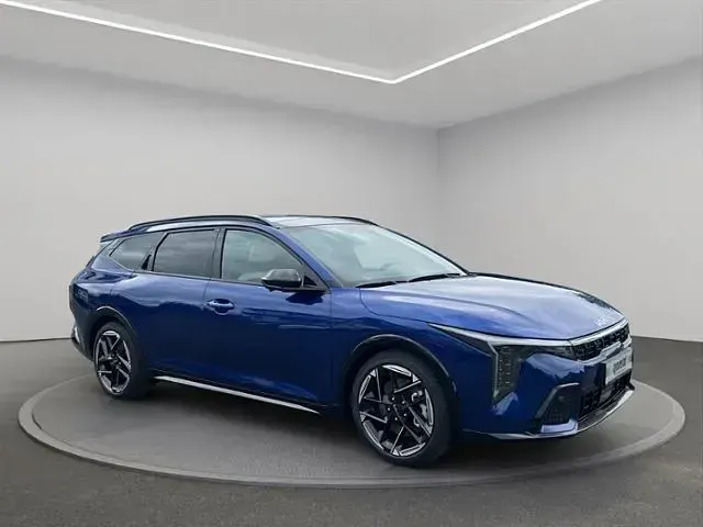 Neu Kia K4 GT-Line 179 PS (131 kW) 2026 Blau Kombi