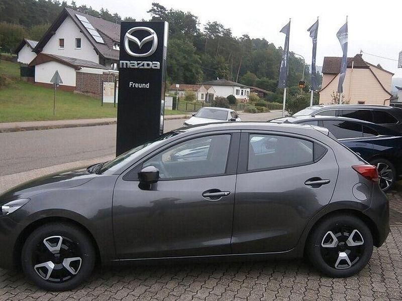 Gebraucht Mazda 2 Center-Line 90 PS (66 kW) 2025 Machine gray Kleinwagen