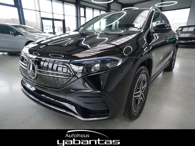Kosmosschwarz metalliclack Gebraucht 2023 Mercedes EQA300 AMG SUV | 35.400 € (Guter Preis) - Bild 1/4