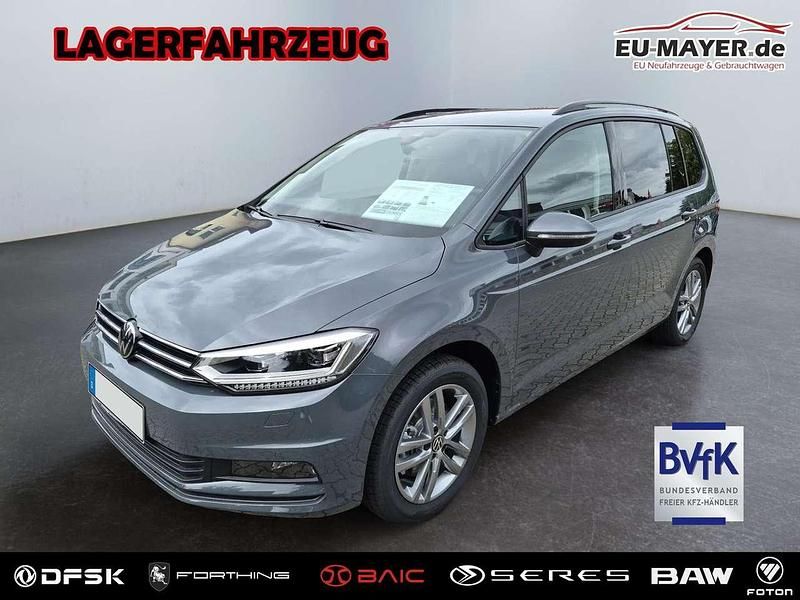 Neu VW Touran 150 PS (110 kW) 2026 Dolphin grau metallic/grau Van / Kleinbus