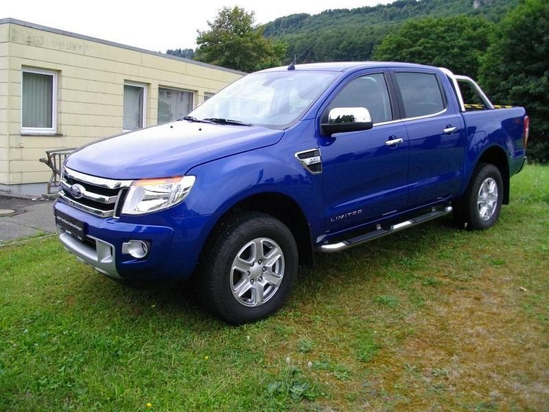 Indianapolisblau metallic Gebraucht 2014 Ford Ranger Limited Abholung | 22.990 € (Etwas zu teuer) - Bild 1/4