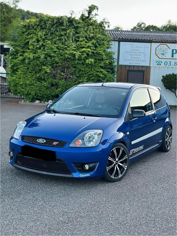 Blau Gebraucht 2006 Ford Fiesta ST Kleinwagen | 1.300 € (Superpreis) - Bild 1/4