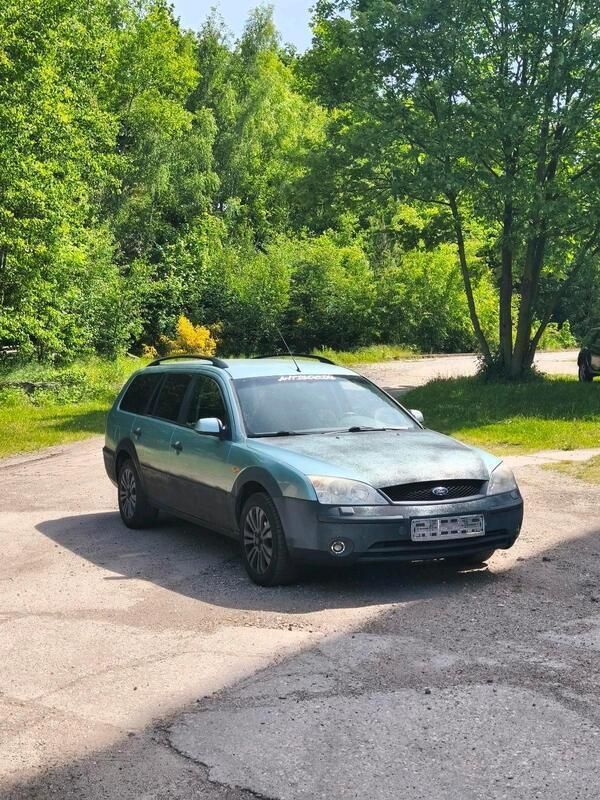 Grün Gebraucht 2005 Ford Mondeo Kombi | 1.299 € (Guter Preis) - Bild 1/4