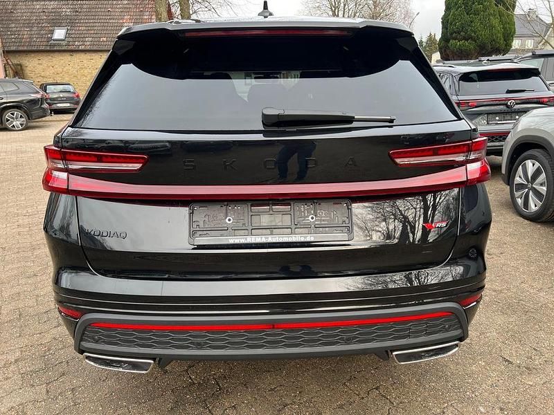 Neu Skoda Kodiaq RS 265 PS (194 kW) 2026 Schwarzmagic perleffekt SUV