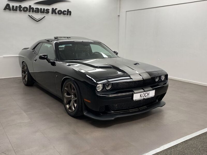 Schwarz Gebraucht 2016 Dodge Challenger Coupé | 23.999 € - Bild 1/4
