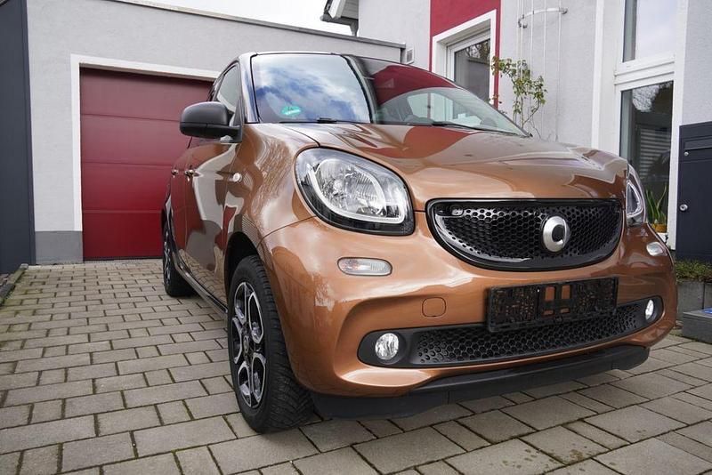 Gebraucht Smart ForFour Passion 71 PS (52 kW) 2017 Braun Kleinwagen