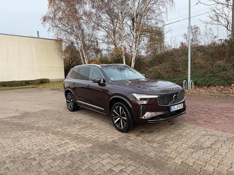 Gebraucht Volvo XC90 Plus 455 PS (334 kW) 2025 Braun SUV