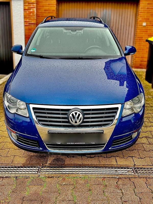 Gebraucht VW Passat 105 PS (77 kW) 2007 Blau Kombi