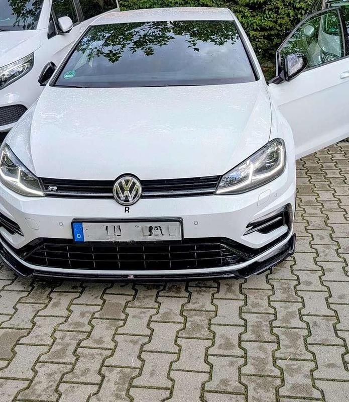 Weiß Gebraucht 2019 VW Golf VII R Limousine | 32.500 € - Bild 1/4