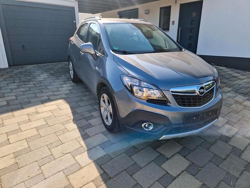 Grau Gebraucht 2014 Opel Mokka SUV | 7.800 € - Bild 1/4
