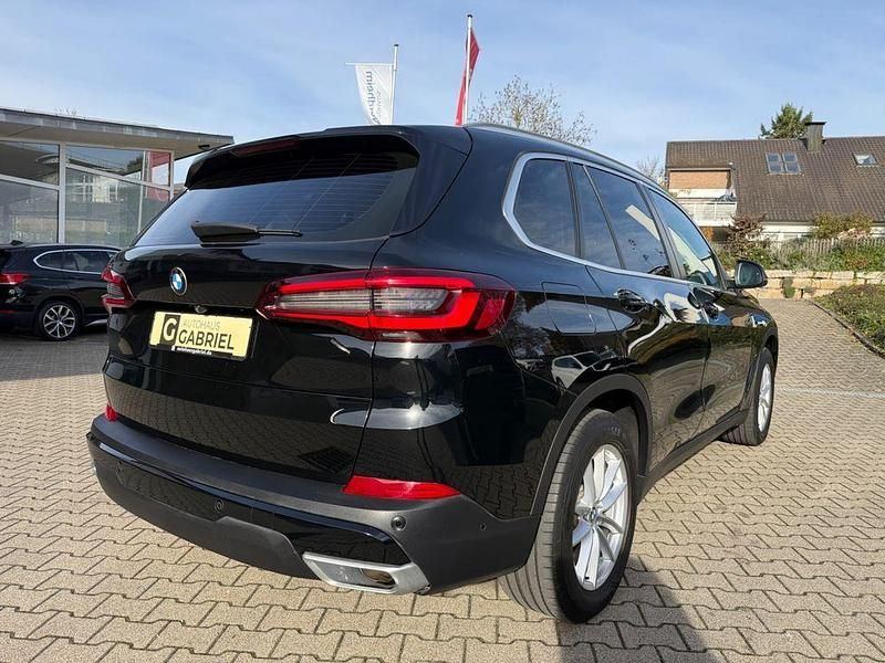 Gebraucht BMW X5 Sport Line 231 PS (169 kW) 2020 Schwarz SUV