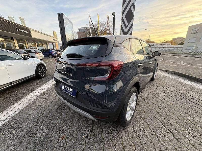 Gebraucht Renault Captur Equilibre 91 PS (66 kW) 2024 Blau SUV