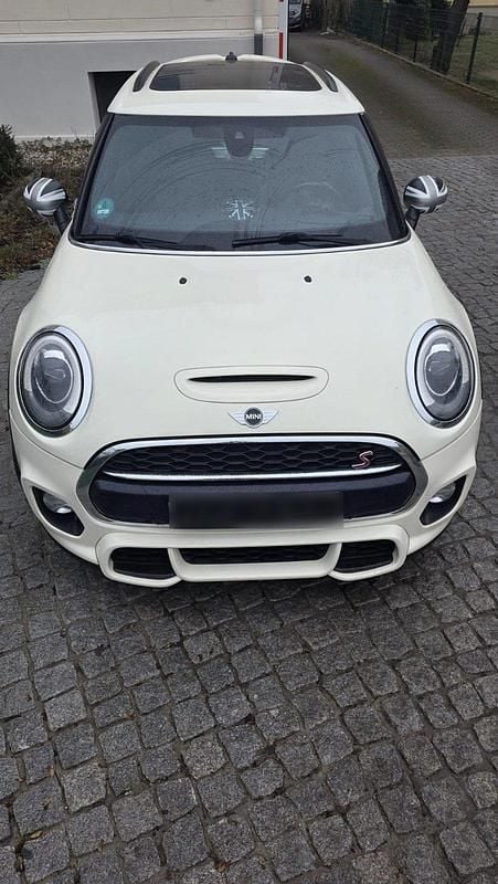 Second-hand Mini Cooper S Pepper 192 CP (141 kW) 2016 Alb Hatchback