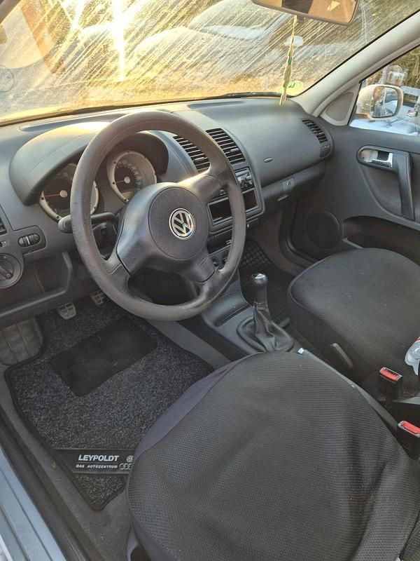 Second-hand VW Polo 76 CP (55 kW) 2000 Argintiu Break