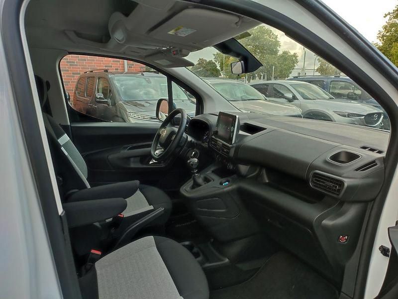 Gebraucht Citroën Berlingo PureTech 110 PS (80 kW) 2022 Weiß Van / Kleinbus