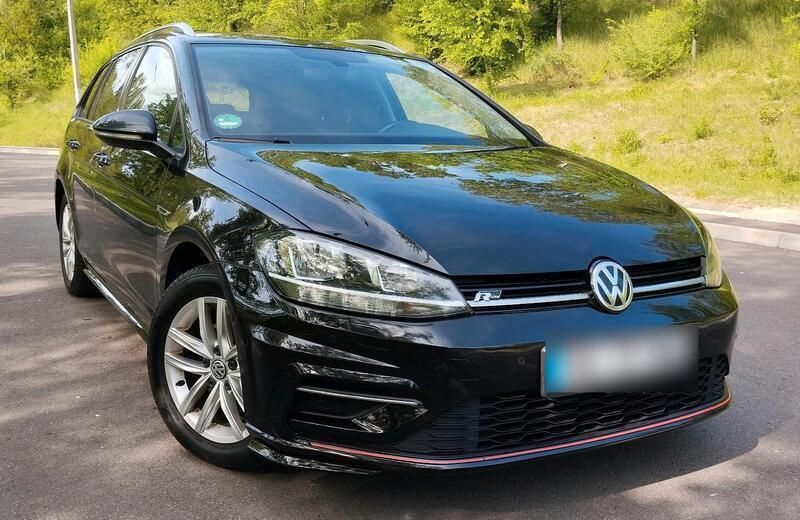 Schwarz Gebraucht 2019 VW Golf VII R-line Kombi | 12.999 € (Guter Preis) - Bild 1/4