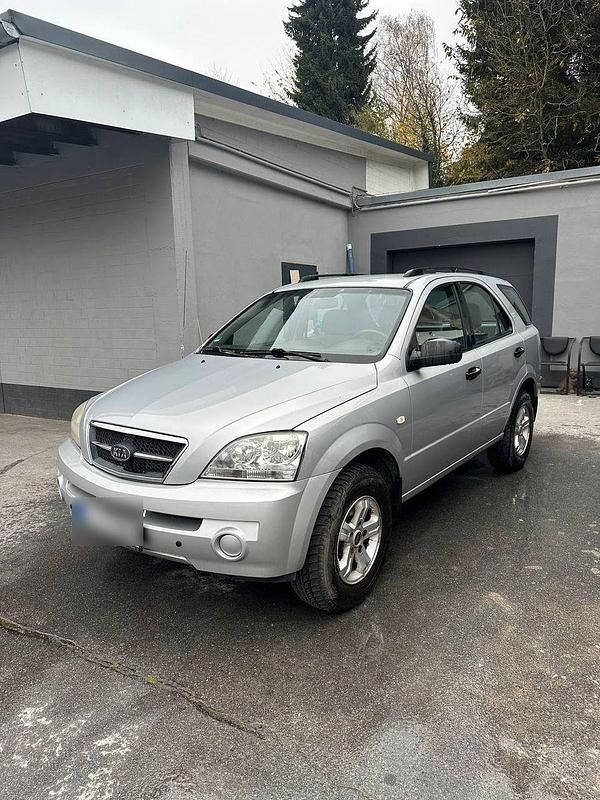 Grau Gebraucht 2005 Kia Sorento LX SUV | 2.800 € (Guter Preis) - Bild 1/4