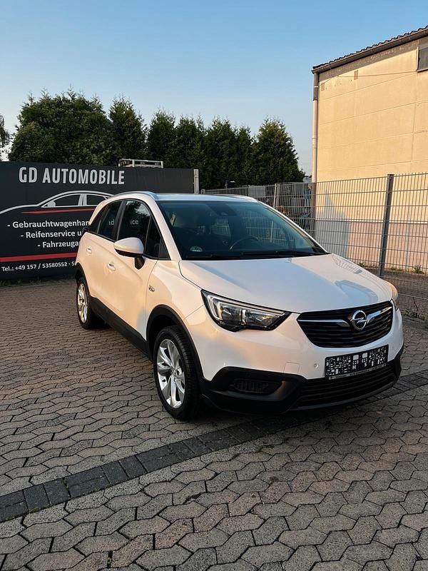 Weiß Gebraucht 2020 Opel Crossland X SUV | 13.699 € (Superpreis) - Bild 1/4