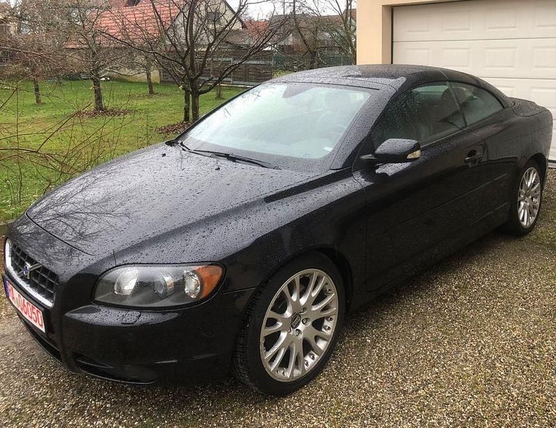 Schwarz Gebraucht 2006 Volvo C70 Summum Cabrio | 5.999 € (Superpreis) - Bild 1/4