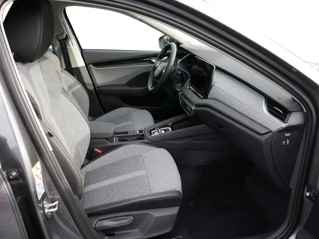 Gebraucht Skoda Octavia Tour 150 PS (110 kW) 2026 Grau Limousine