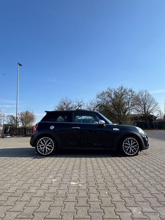 Gebraucht Mini Cooper S 192 PS (141 kW) 2014 Schwarz Kleinwagen