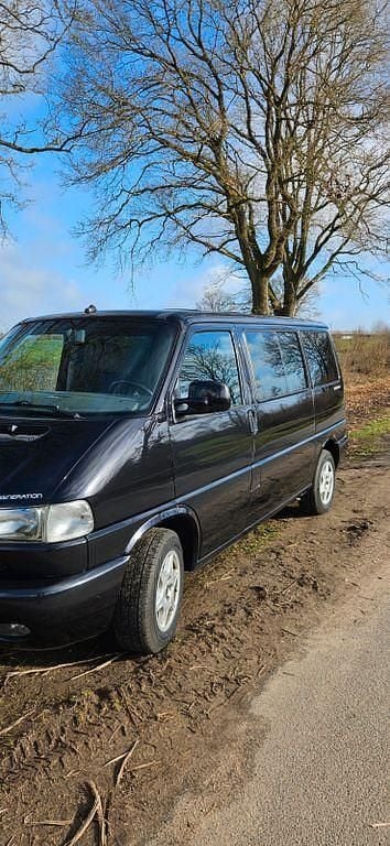 Usata VW Multivan 102 CV (75 kW) 2004 Nero Monovolume