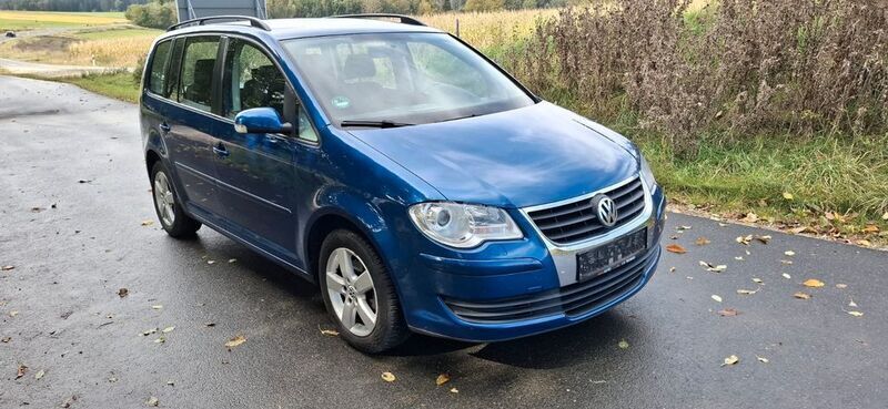 Blau Gebraucht 2008 VW Touran Trendline Van / Kleinbus | 3.400 € (Guter Preis) - Bild 1/4