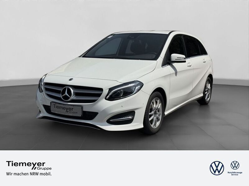 Weiß Gebraucht 2017 Mercedes B180 Business Van / Kleinbus | 16.680 € (Fairer Preis) - Bild 1/4