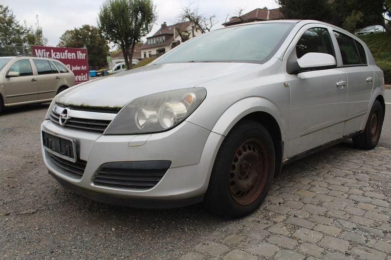 Gebraucht Opel Astra Edition 90 PS (66 kW) 2006 Silber Limousine