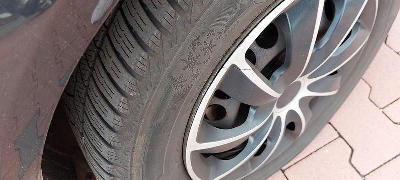 Gebraucht Opel Corsa Selection 60 PS (44 kW) 2009 Schwarz Kleinwagen