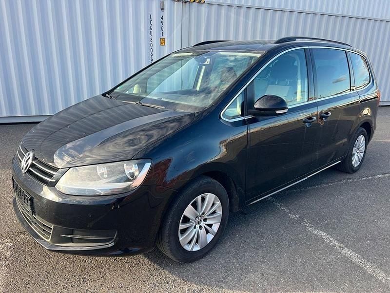 Gebraucht VW Sharan 140 PS (102 kW) 2011 Schwarz Van / Kleinbus