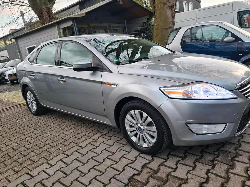 Gebraucht Ford Mondeo 160 PS (117 kW) 2007 Grau Limousine