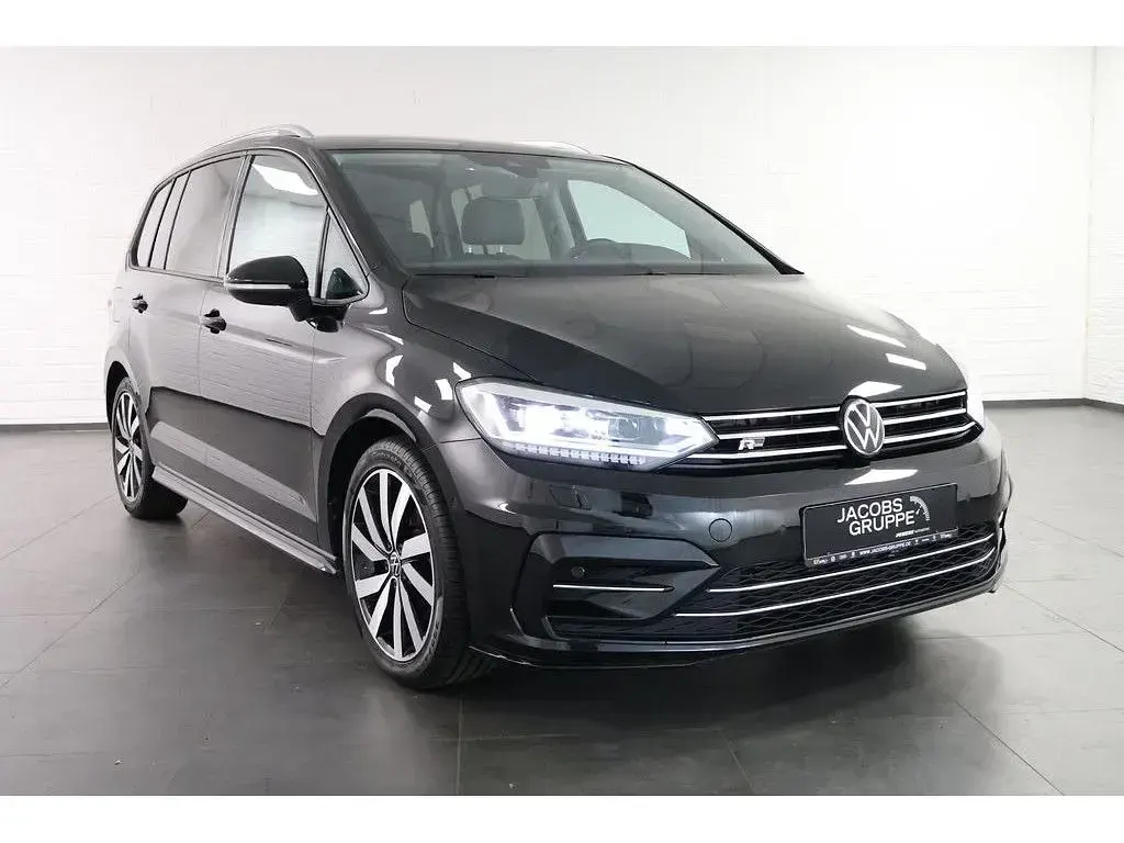 Gebraucht VW Touran R-line 150 PS (110 kW) 2025 Schwarz Van / Kleinbus