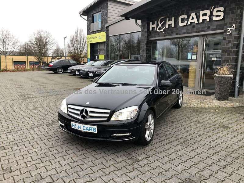 Schwarz Gebraucht 2010 Mercedes C180 Avantgarde Limousine | 7.990 € (Fairer Preis) - Bild 1/3