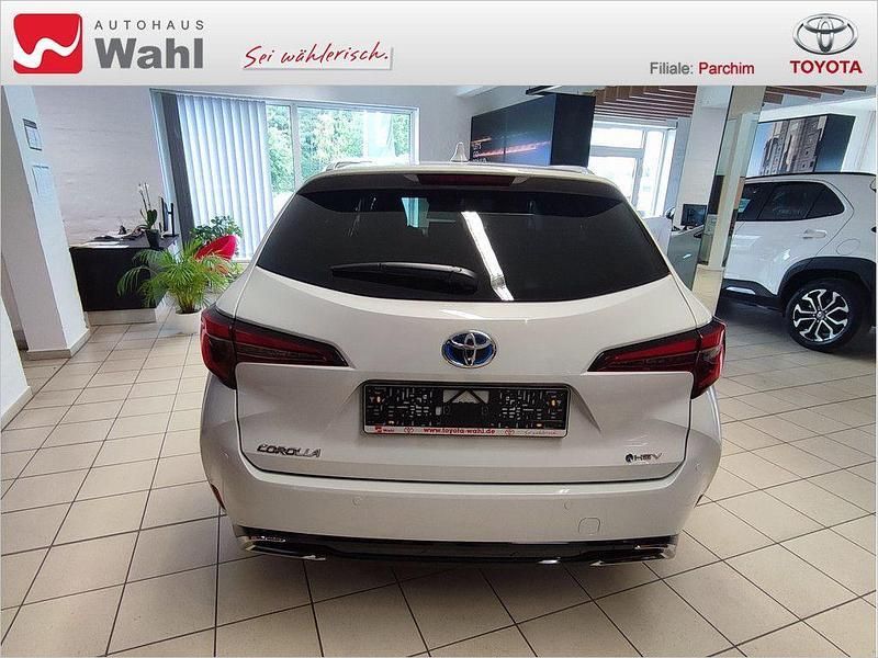 Gebraucht Toyota Corolla 196 PS (144 kW) 2025 Ash grey Kombi