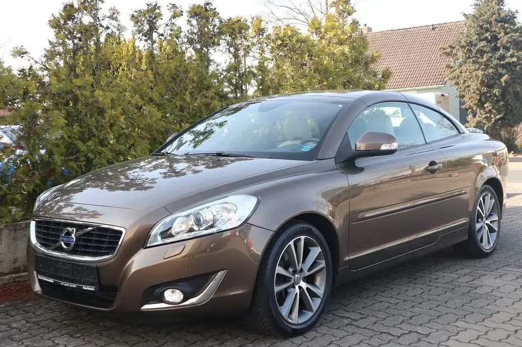 Gebraucht Volvo C70 230 PS (169 kW) 2012 Twilight bronze Cabrio