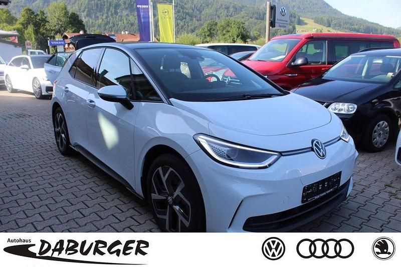Weiß Gebraucht 2024 VW ID.3 Pro Kleinwagen | 27.990 € (Superpreis) - Bild 1/4
