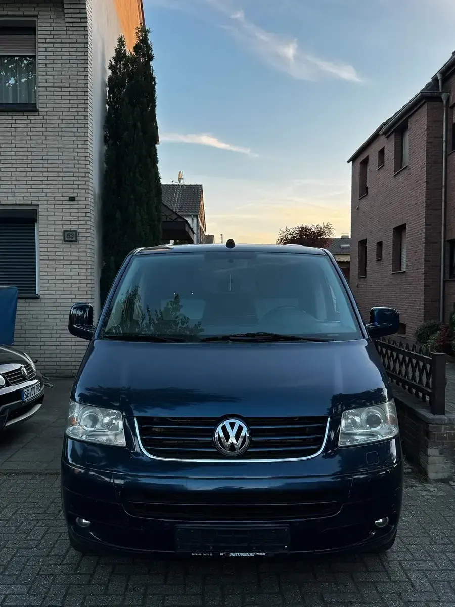 Gebraucht VW T5 174 PS (127 kW) 2008 Blau Van