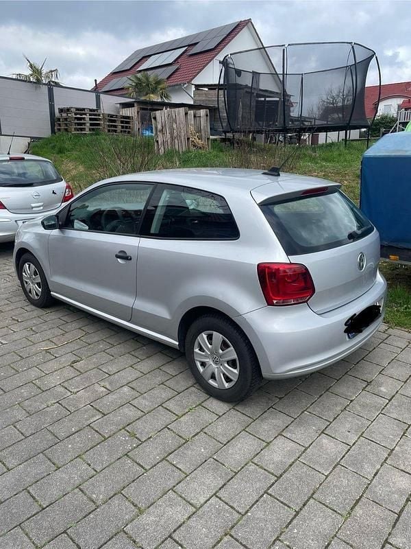 Second-hand VW Polo Trendline 60 CP (44 kW) 2014 Argintiu Hatchback
