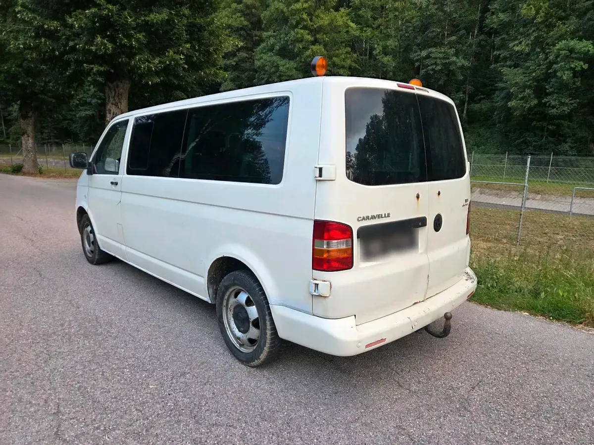 Gebraucht VW Caravelle 131 PS (96 kW) 2008 Weiß Van