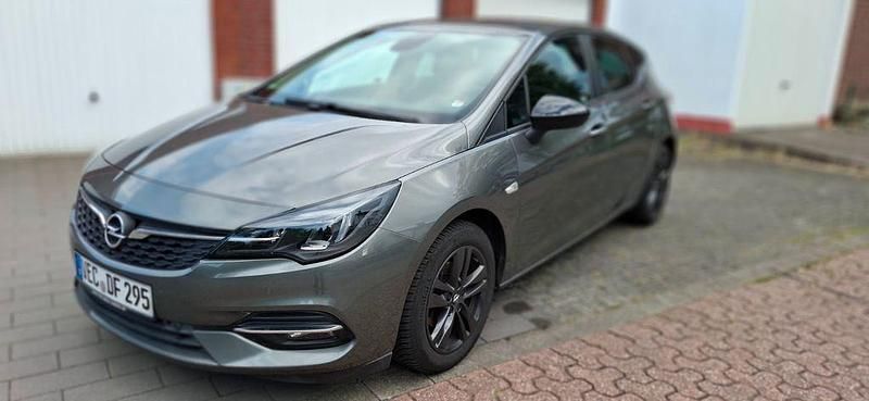 Schwarz Gebraucht 2021 Opel Astra Edition Limousine | 14.200 € (Guter Preis) - Bild 1/4